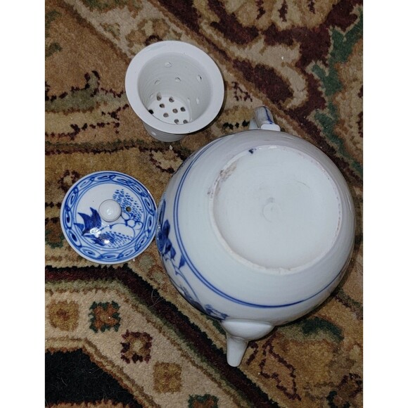 Japanese Meiji Teapot VTG Hand Painted, Sometsuke Blue & White, w Strainer - Picture 4 of 15